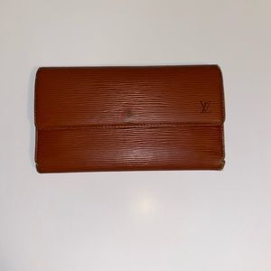 Lv epi Wallet